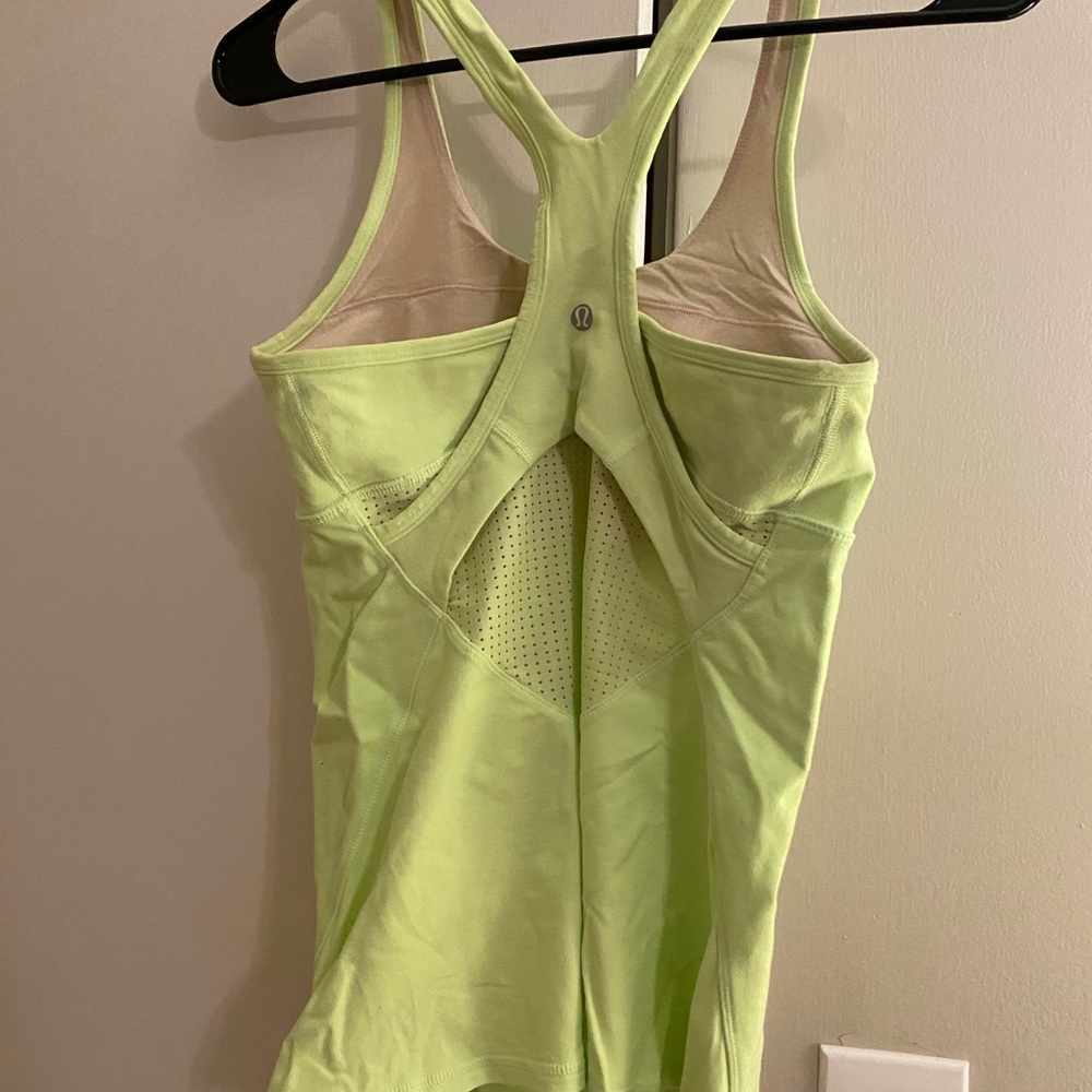 lululemon tank